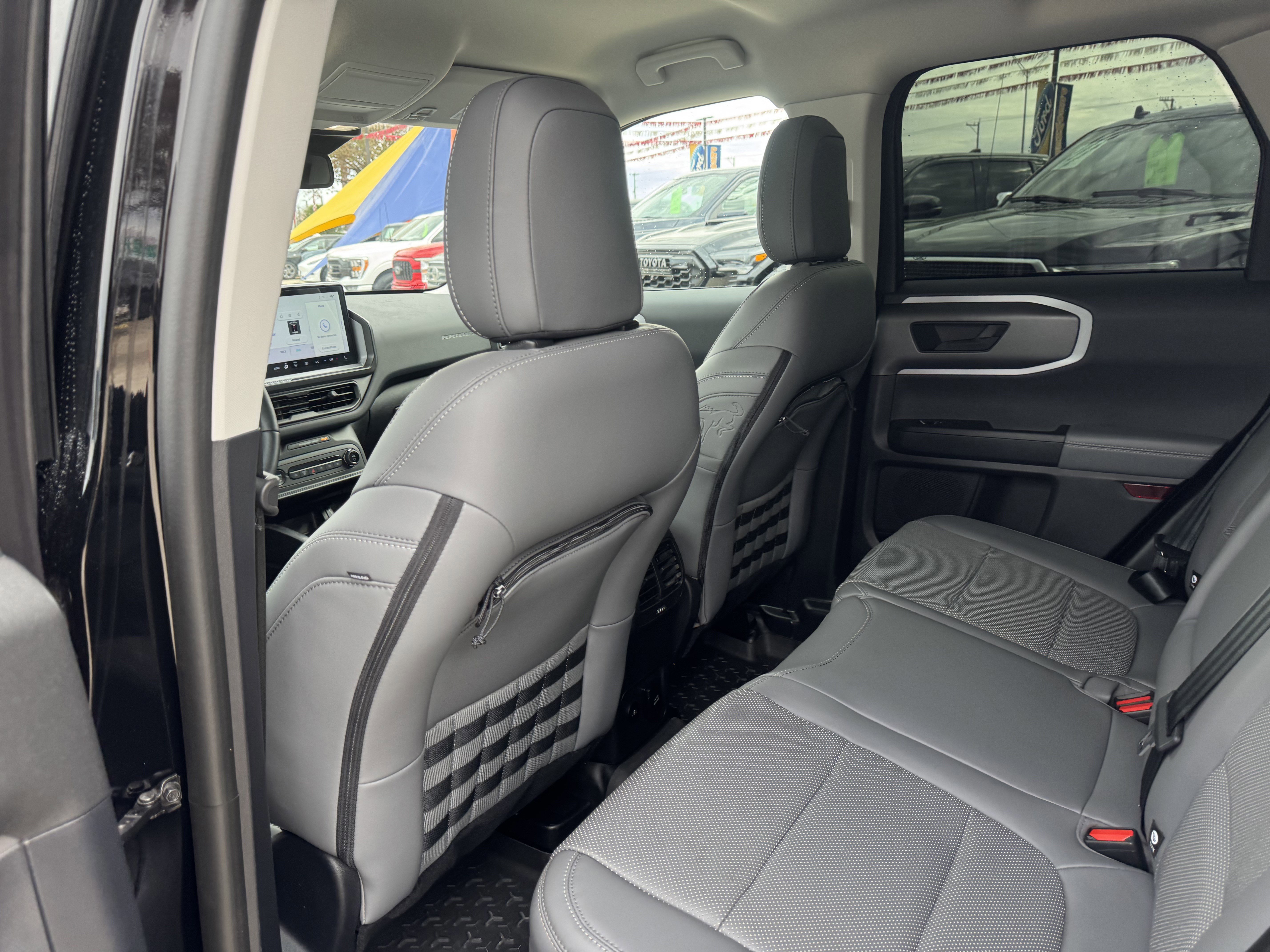 Certified 2025 Ford Bronco Sport Badlands image 11