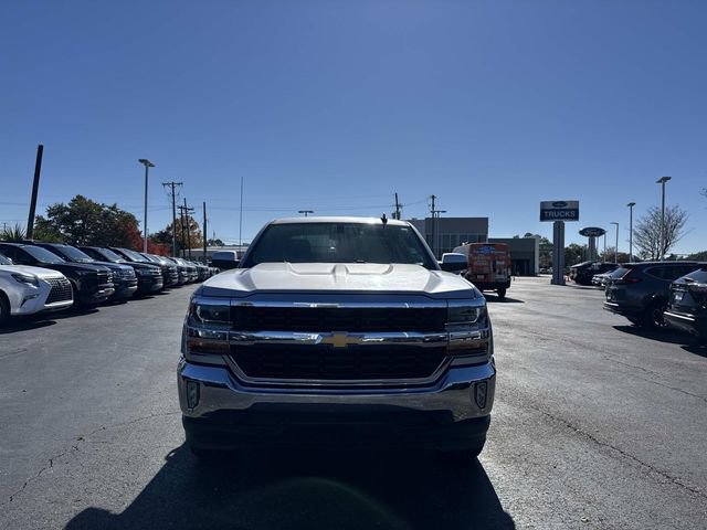 Used 2018 Chevrolet Silverado 1500 LT w/ Texas Edition image 2