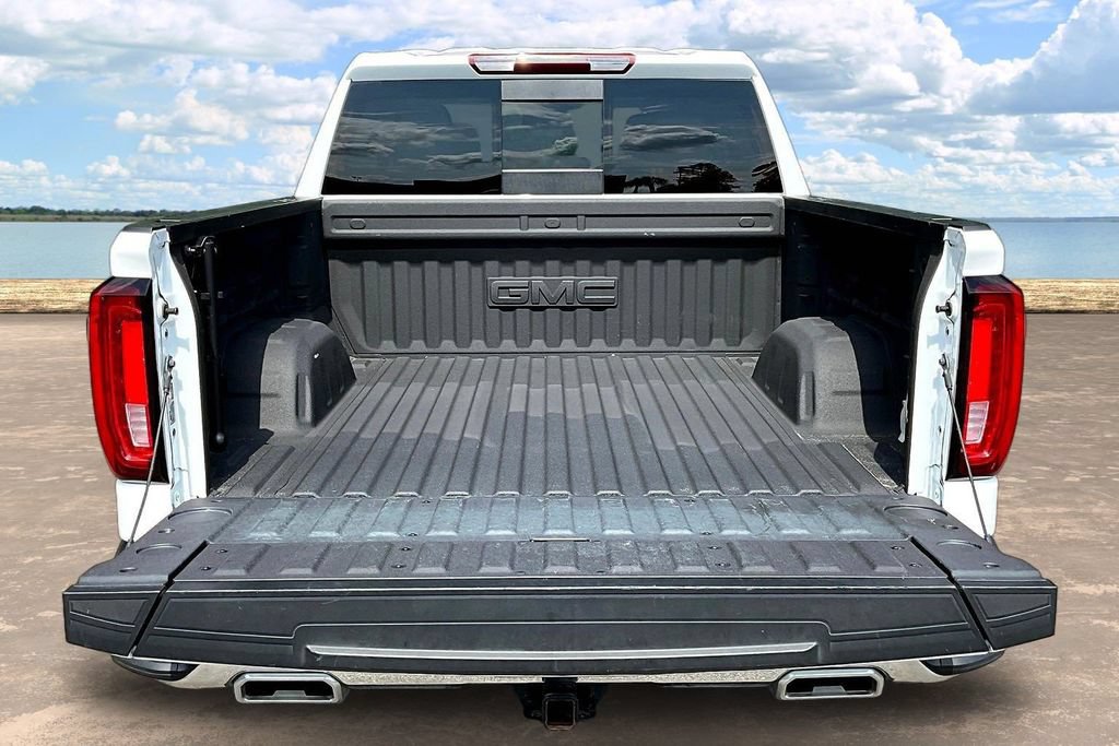 Used 2024 GMC Sierra 1500 SLT w/ SLT Premium Plus Package AWD/4WD image 9