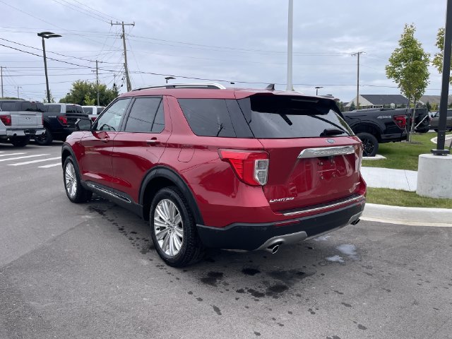 Certified 2023 Ford Explorer Limited AWD/4WD image 3