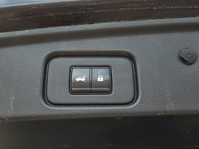 Used 2024 Nissan Pathfinder SL w/ SL Premium Package FWD image 25