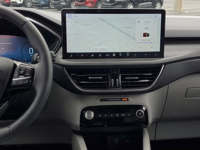 Certified 2023 Ford Escape Platinum AWD/4WD image 32
