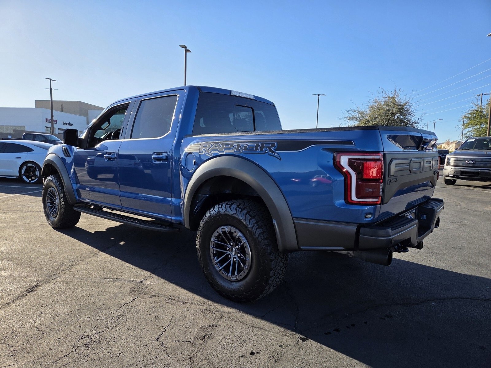 Certified 2020 Ford F150 Raptor w/ Equipment Group 802A Luxury image 3
