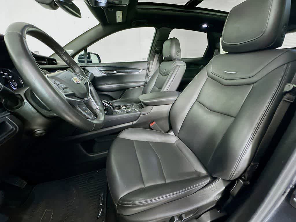 Used 2023 Cadillac XT5 Premium Luxury AWD/4WD image 12