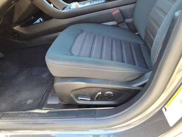 Certified 2020 Ford Fusion SE FWD image 19