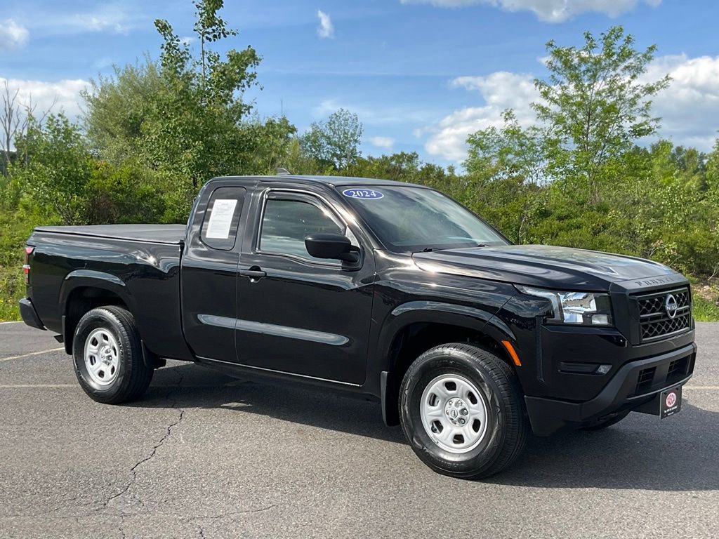 Used 2024 Nissan Frontier S w/ Technology Package AWD/4WD image 1
