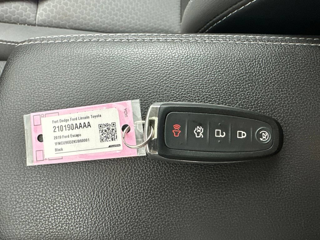 Certified 2019 Ford Escape SE AWD/4WD image 49