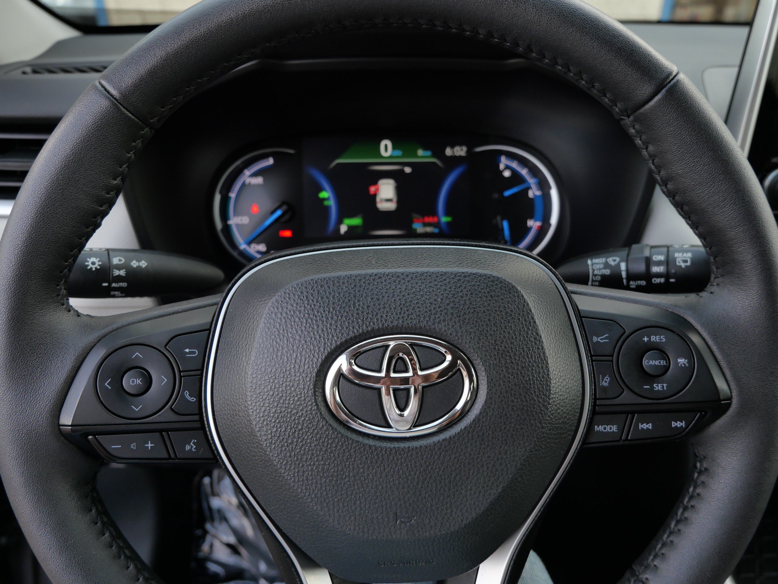 Used 2024 Toyota RAV4 XLE w/ Convenience Package AWD/4WD image 25