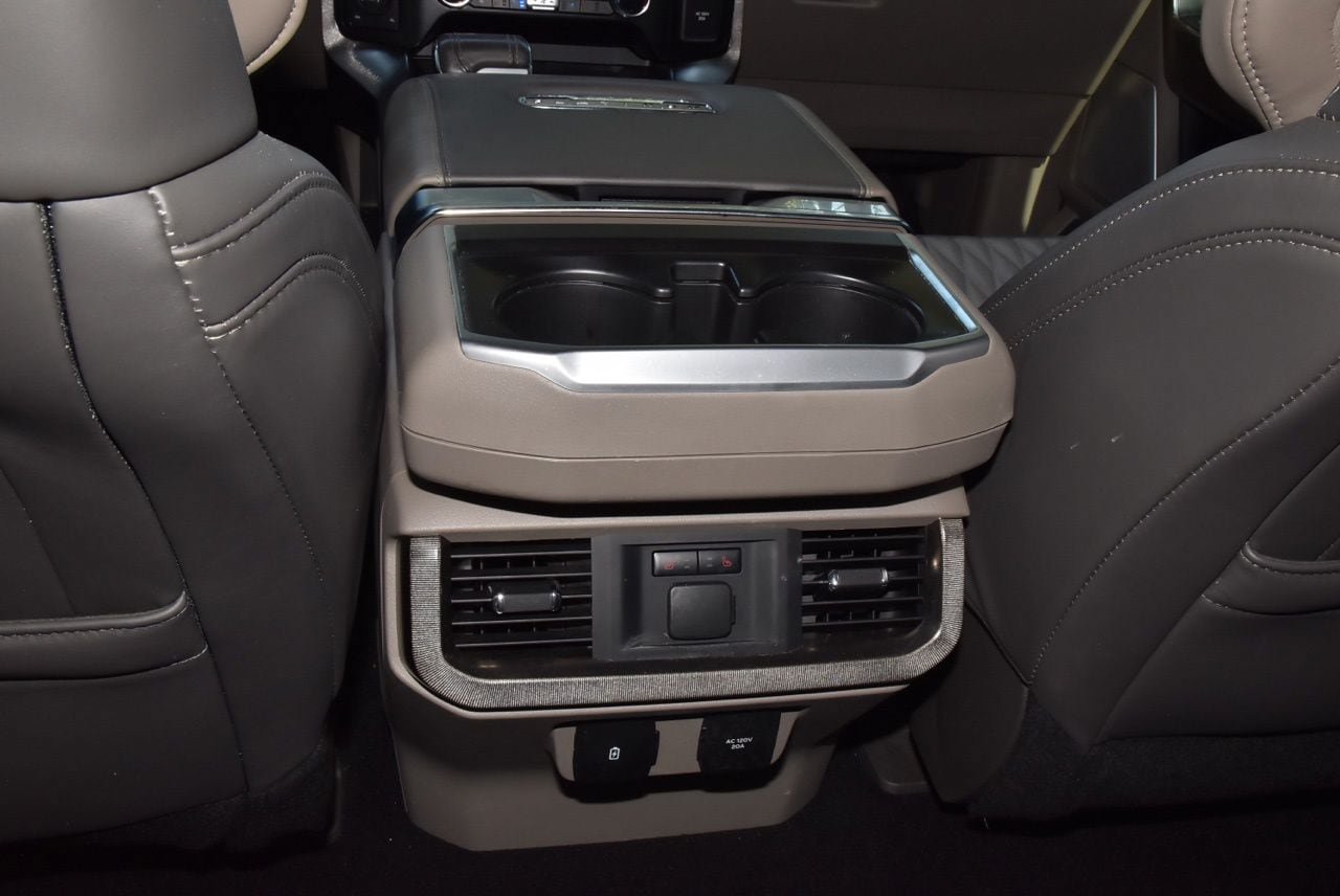 Certified 2024 Ford F150 Platinum w/ Equipment Group 703A Plus AWD/4WD image 18