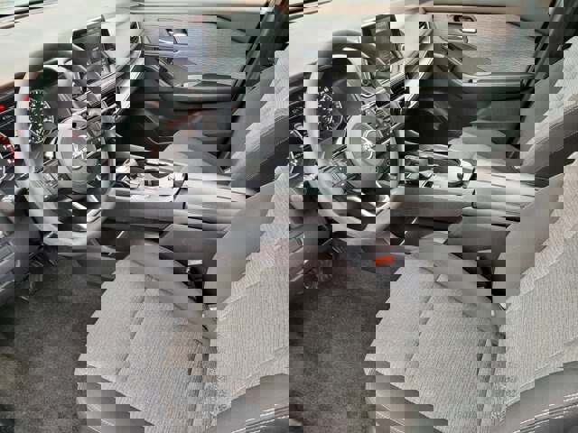 Used 2022 Nissan Rogue SV image 14