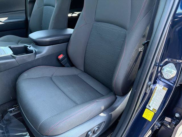 Used 2024 Toyota RAV4 SE w/ Weather & Moonroof Package AWD/4WD image 17