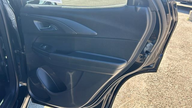 Used 2021 Chevrolet TrailBlazer LT FWD image 12