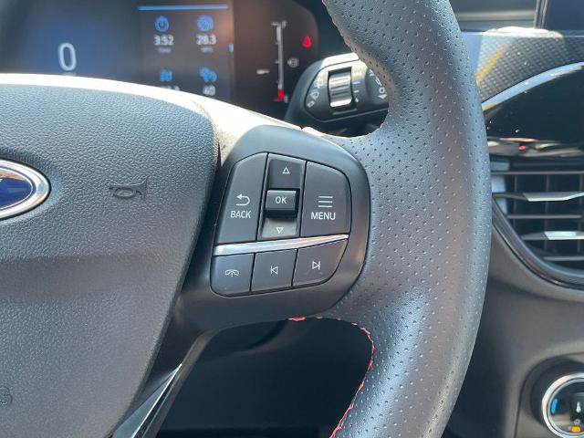 Certified 2025 Ford Escape ST-Line AWD/4WD image 31