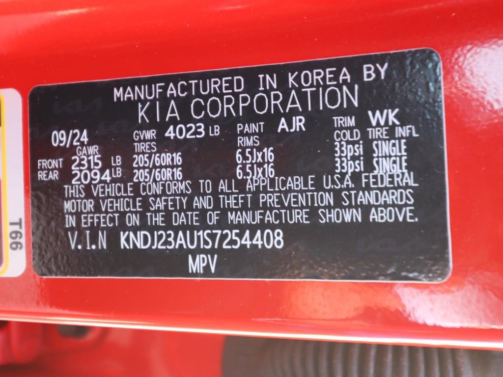 Used 2025 Kia Soul LX w/ LX Technology Package image 23