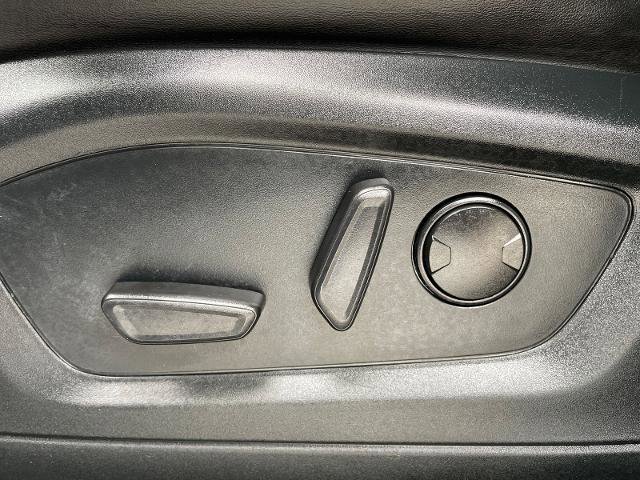 Certified 2023 Ford Explorer XLT w/ Equipment Group 202A image 25