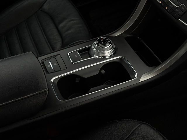 Certified 2020 Ford Fusion SE image 22