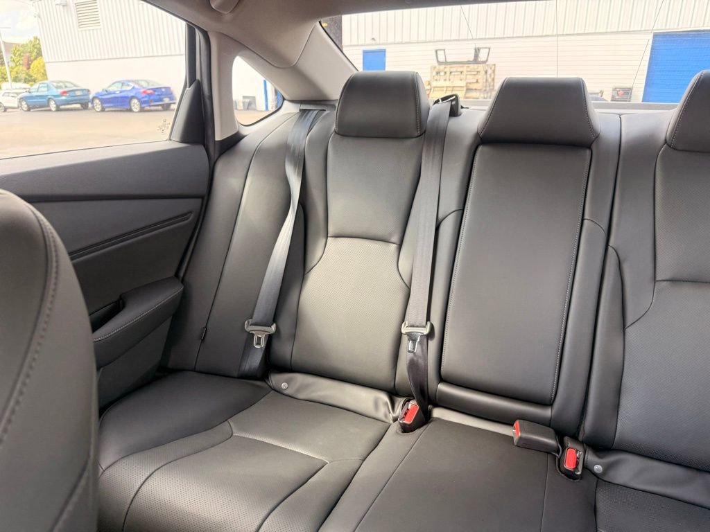 Used 2025 Honda Accord Touring image 25