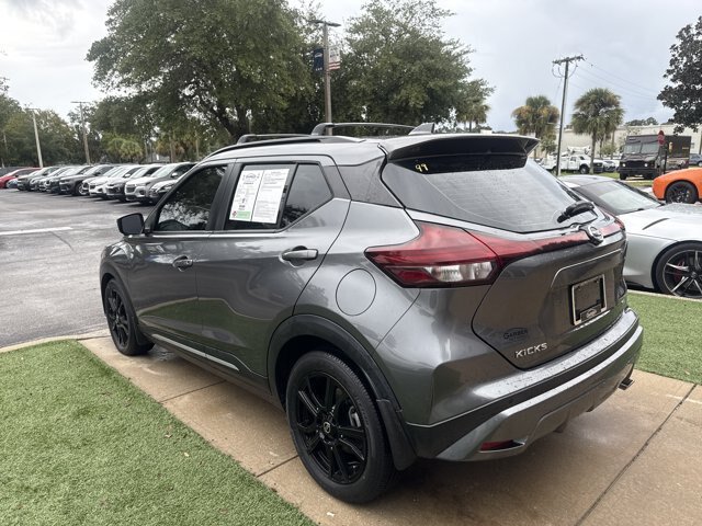 Used 2021 Nissan Kicks SR w/ SR Premium Package FWD image 6