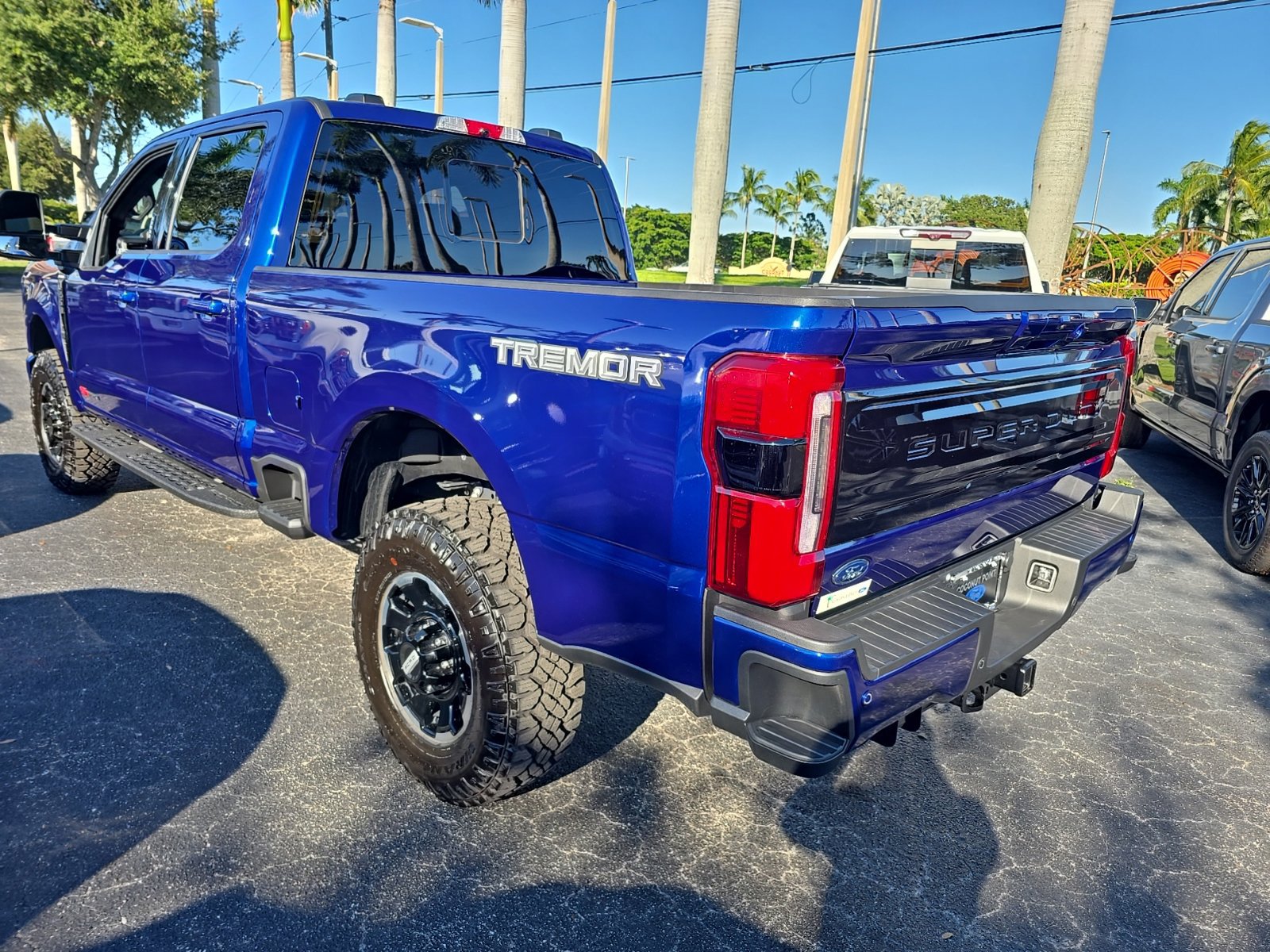 Certified 2026 Ford F250 Platinum w/ Tremor Off-Road Package AWD/4WD image 3