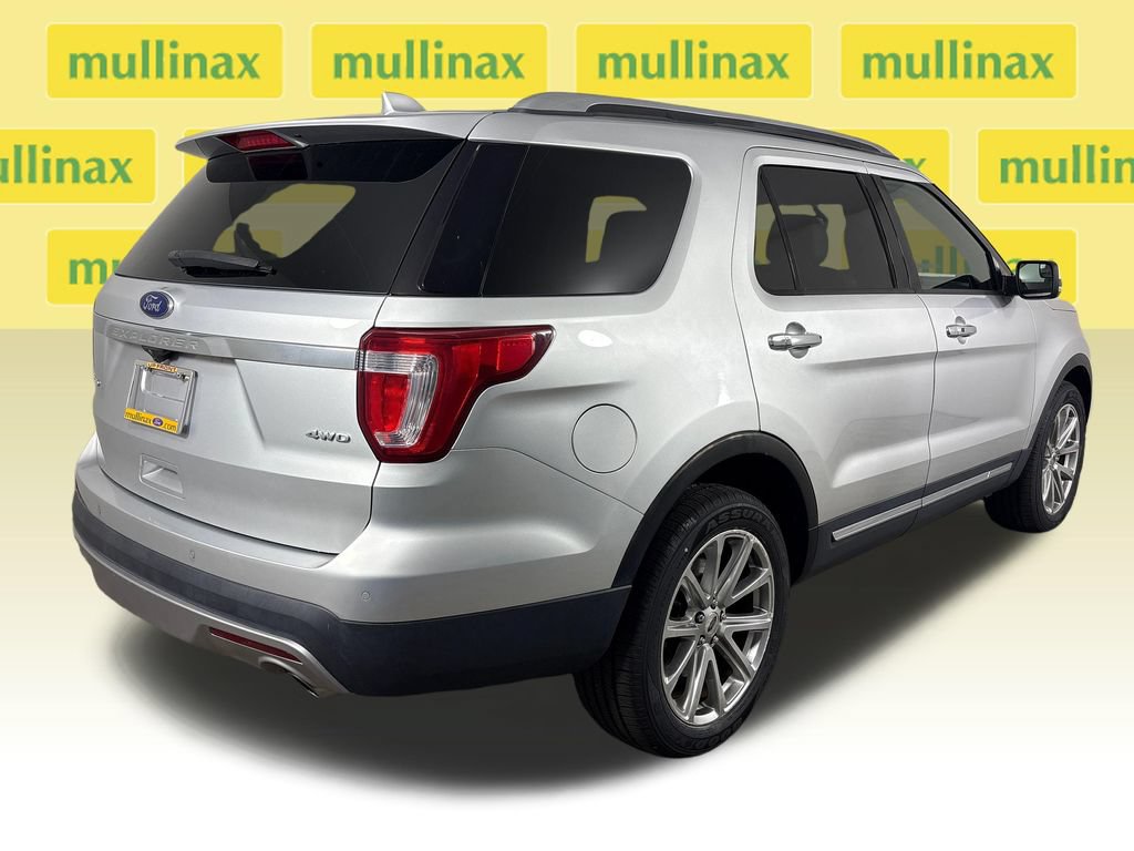 Certified 2017 Ford Explorer Limited AWD/4WD image 3
