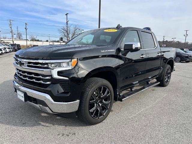 Used 2023 Chevrolet Silverado 1500 LTZ w/ LTZ Premium Package image 7