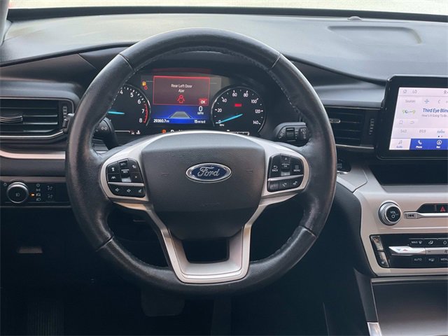 Certified 2022 Ford Explorer XLT w/ Equipment Group 202A image 9