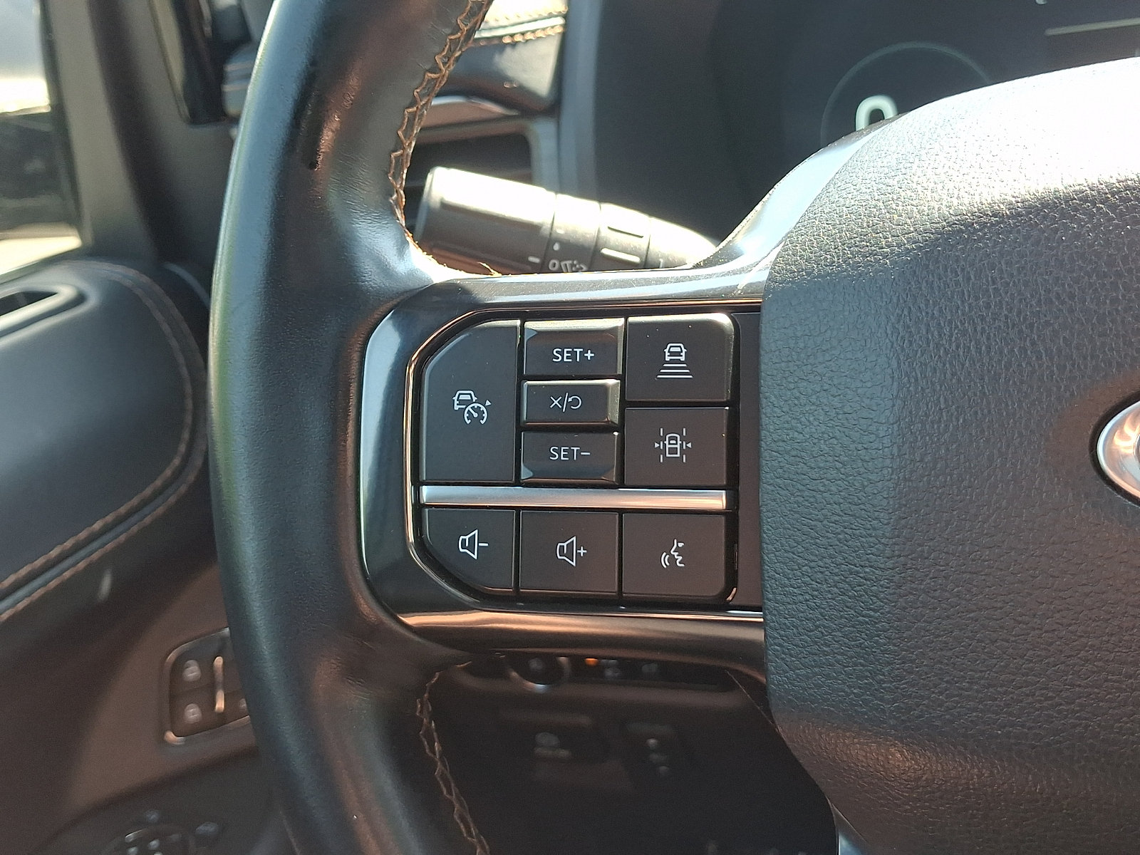 Certified 2024 Ford Expedition Max Platinum AWD/4WD image 23