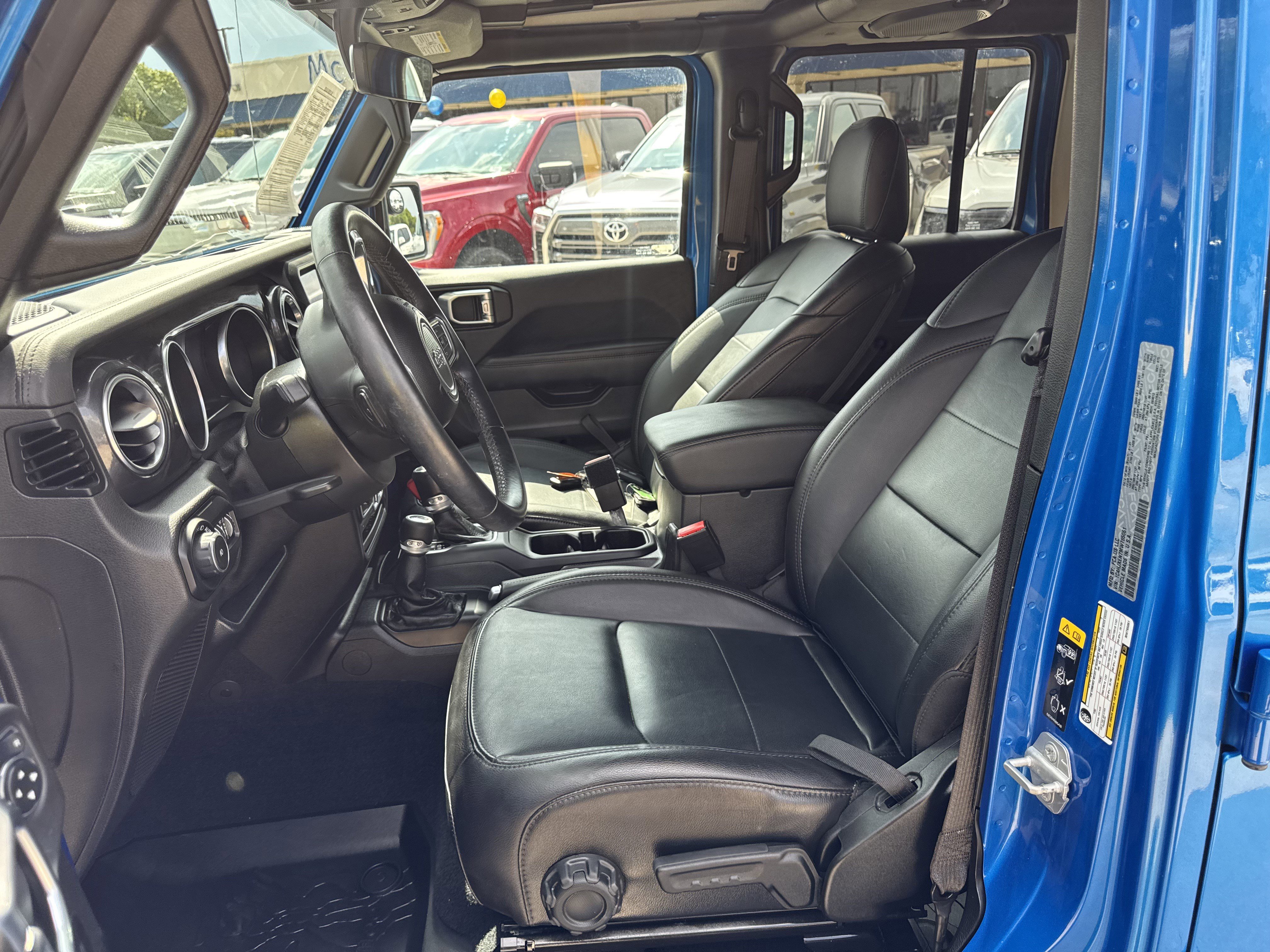 Used 2021 Jeep Wrangler Unlimited Sahara image 16