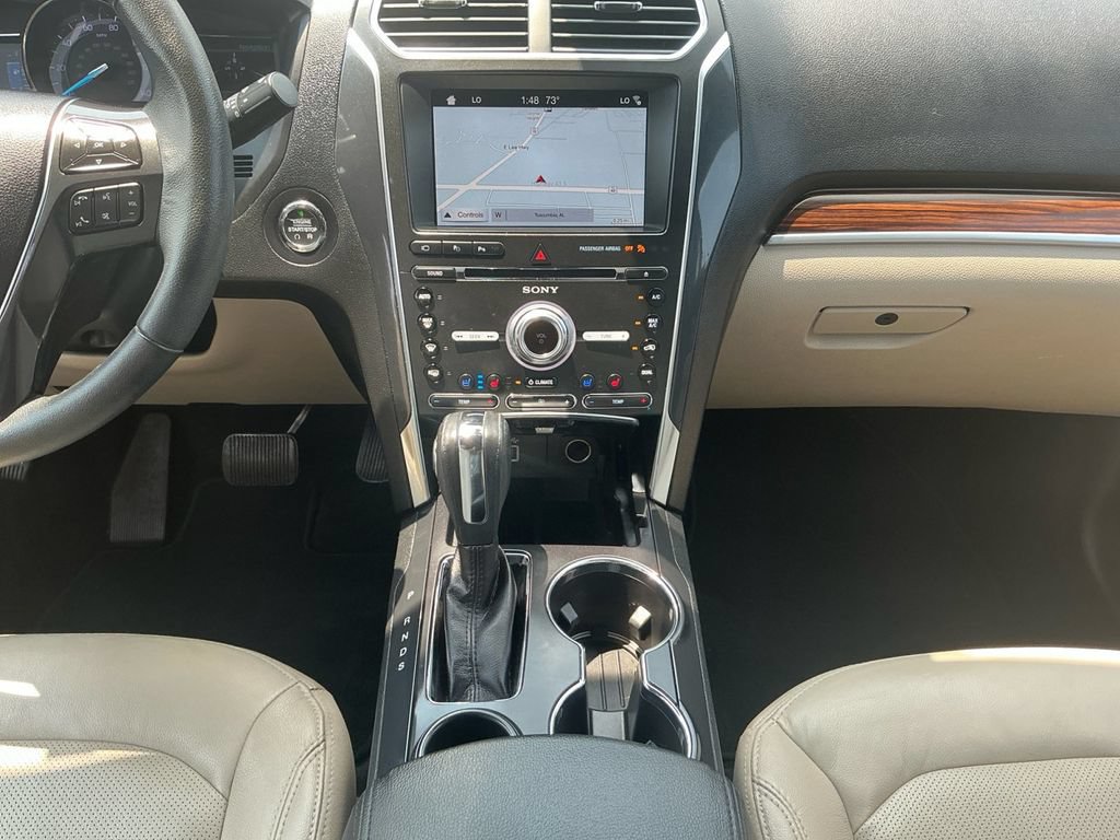 Certified 2018 Ford Explorer Limited w/ Equipment Group 301A FWD image 20