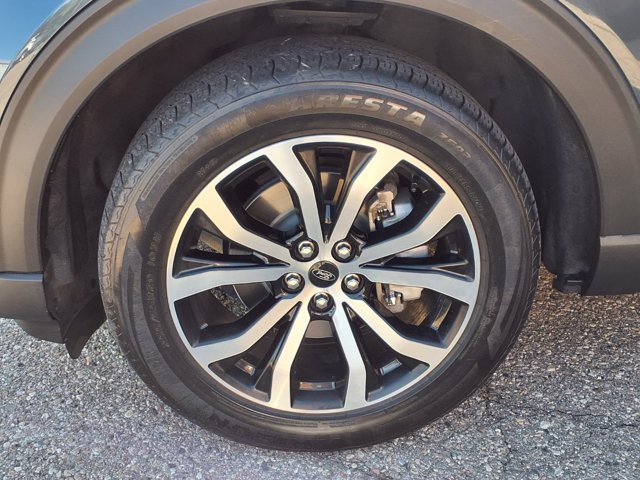 Certified 2022 Ford Explorer ST AWD/4WD image 30