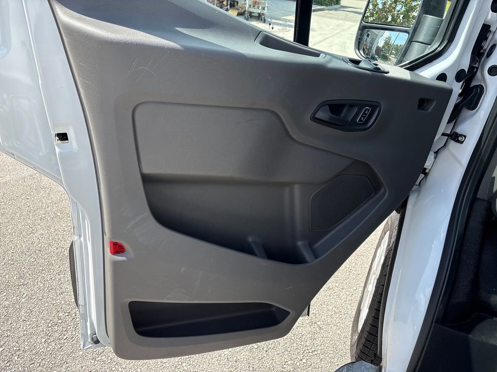 Certified 2025 Ford Transit 250 Low Roof w/ Exterior Upgrade Package RWD image 26