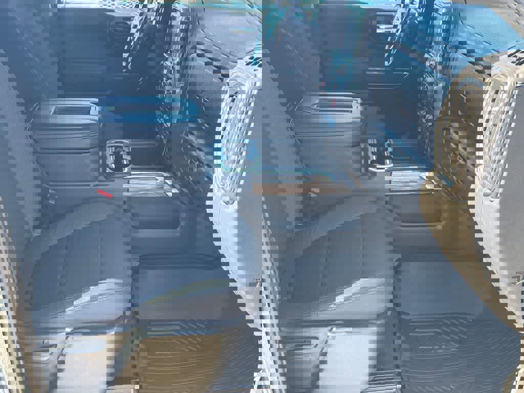 Used 2020 Chevrolet Silverado 1500 RST image 12