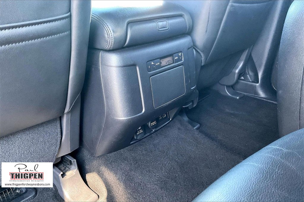 Used 2023 Nissan Armada SL w/ Midnight Edition Package image 33