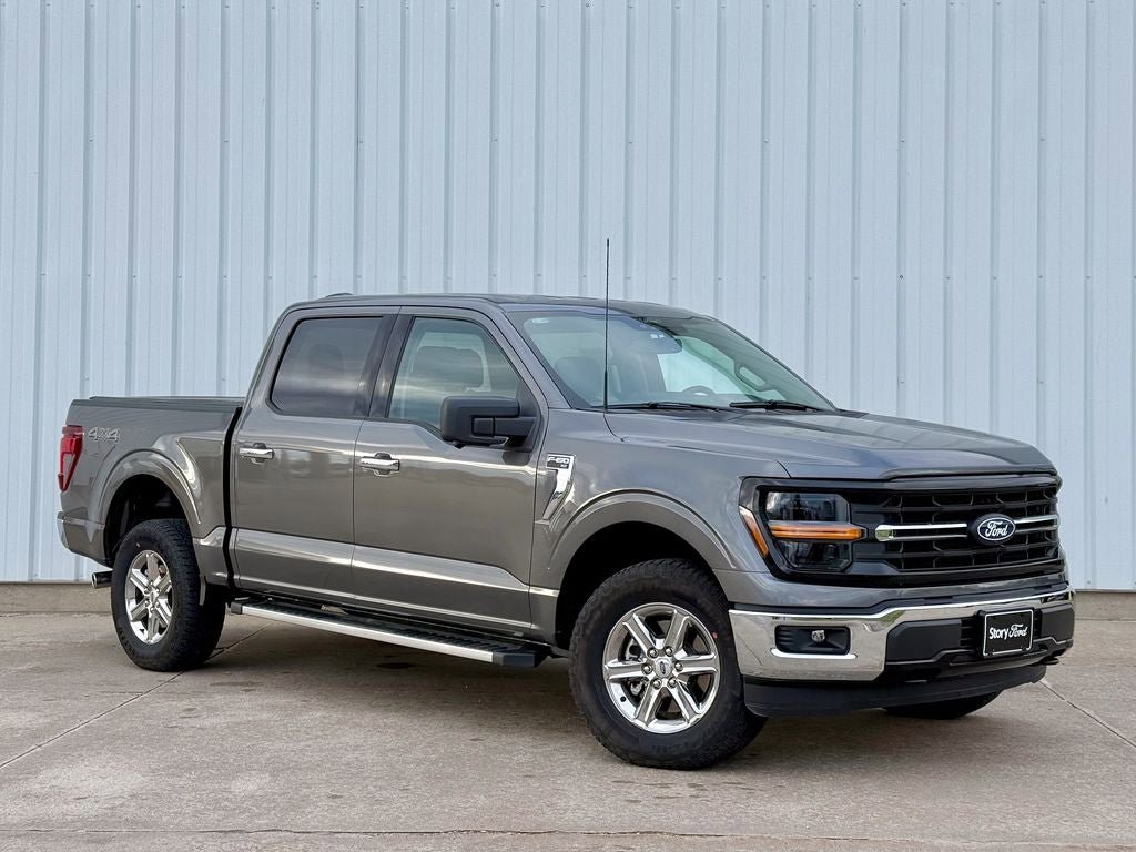 Certified 2024 Ford F150 XLT w/ Mobile Office Package AWD/4WD image 8