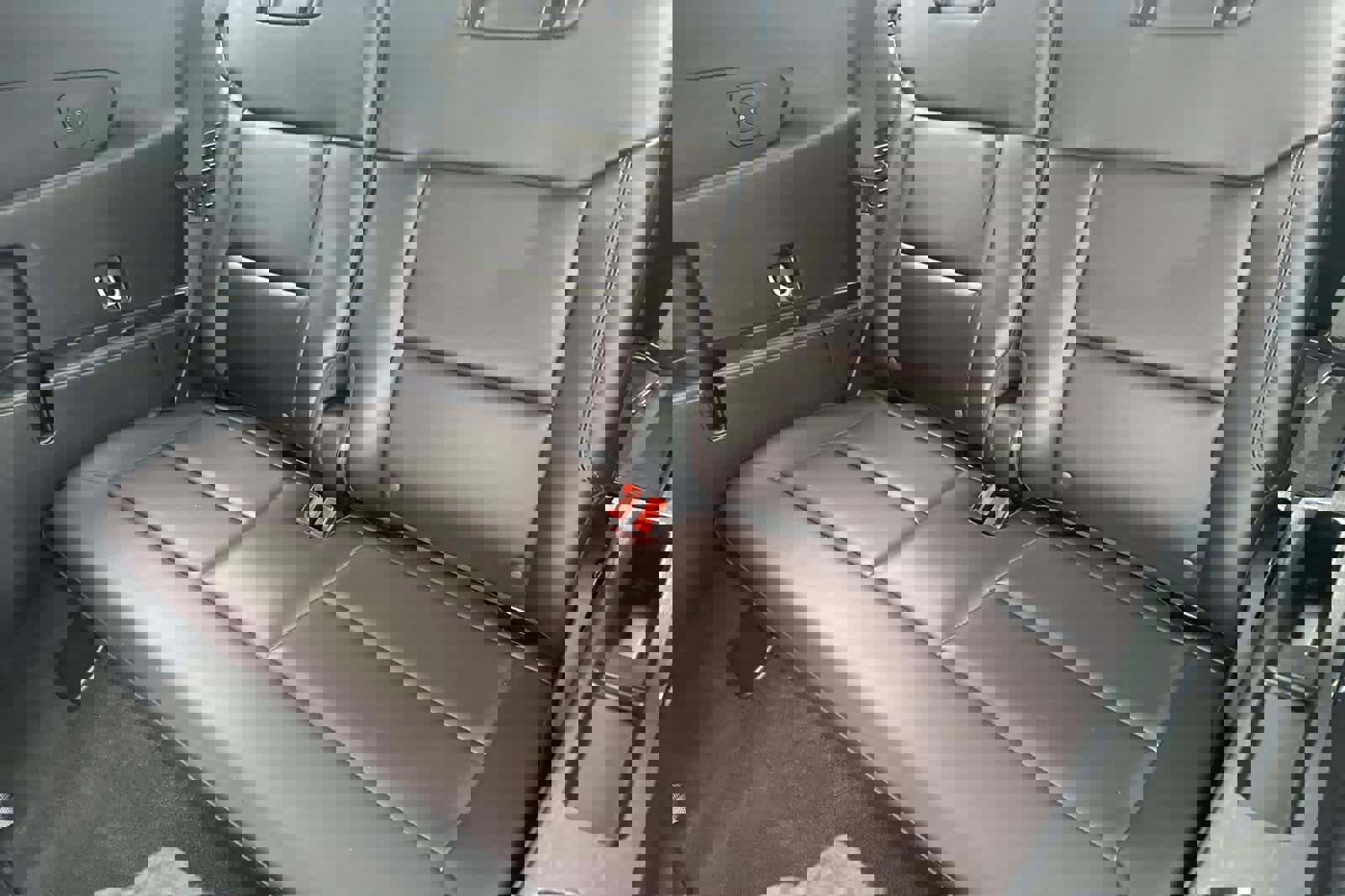 Certified 2025 Ford Explorer Platinum w/ Ultimate Package image 15