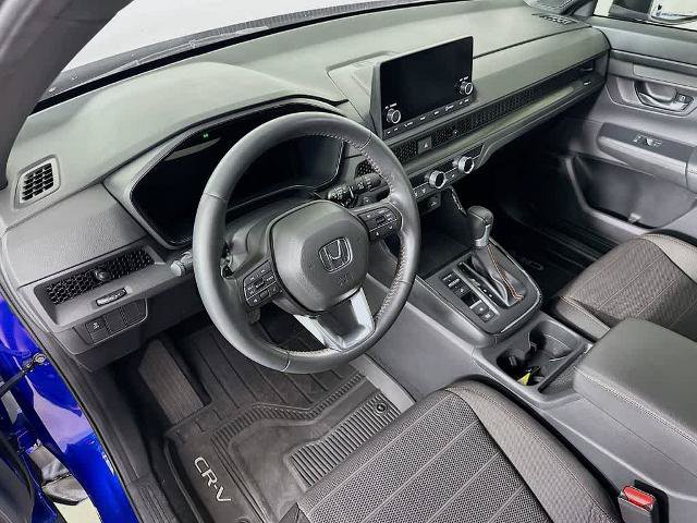 Used 2024 Honda CR-V Sport image 2