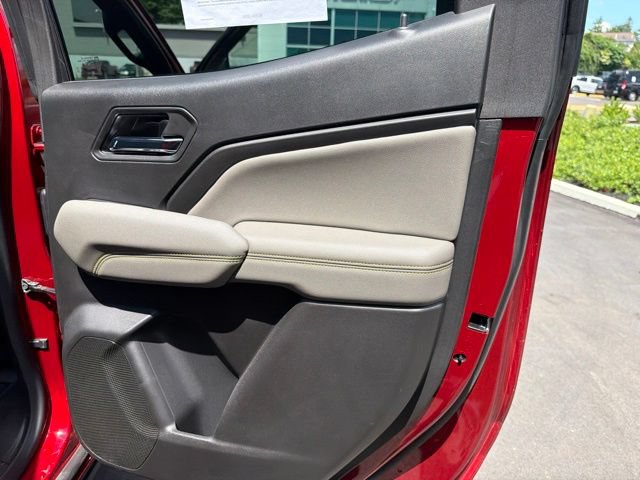 Used 2025 Chevrolet Colorado ZR2 w/ Technology Package AWD/4WD image 20