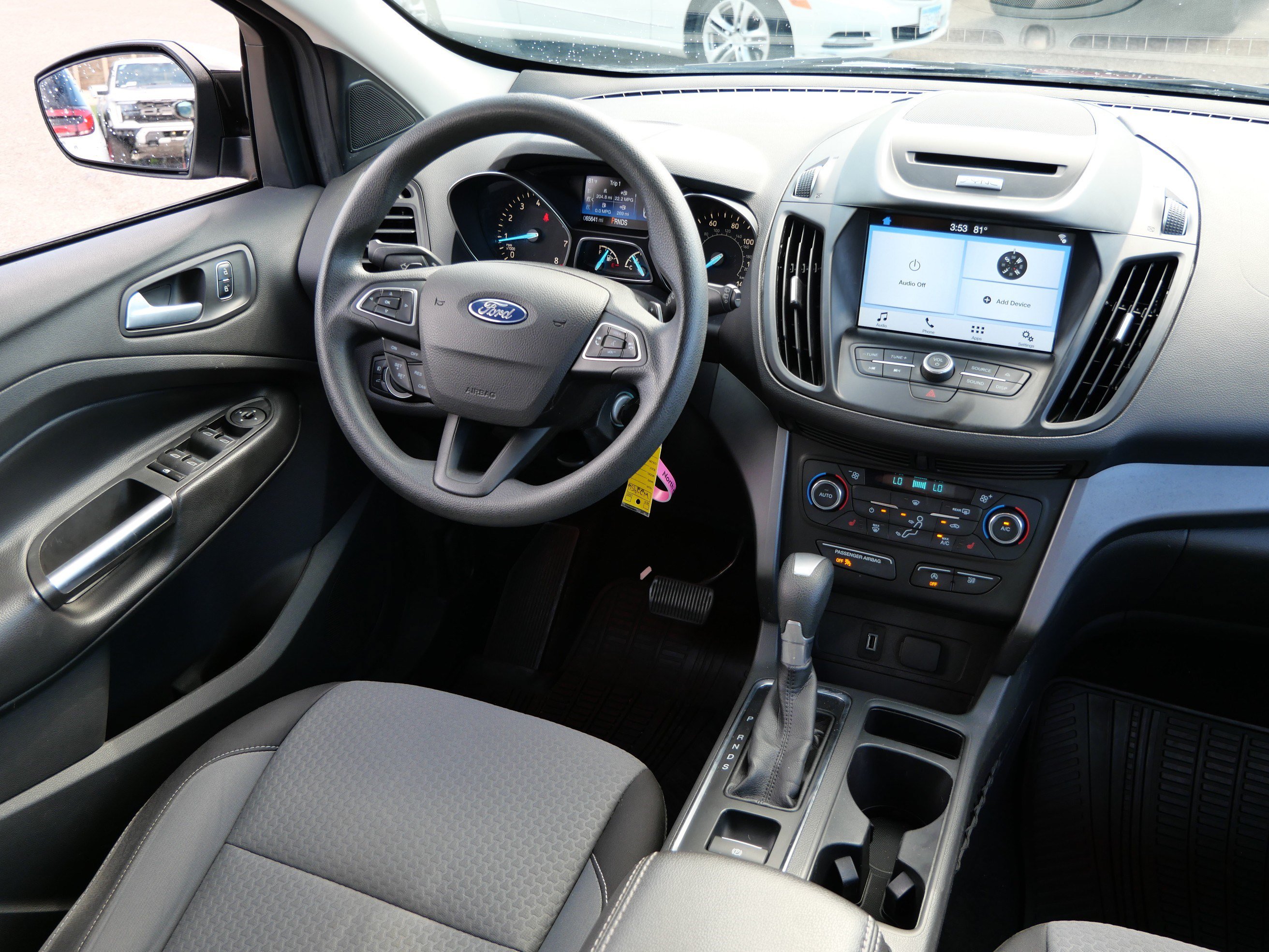 Certified 2017 Ford Escape SE w/ Equipment Group 201A AWD/4WD image 9