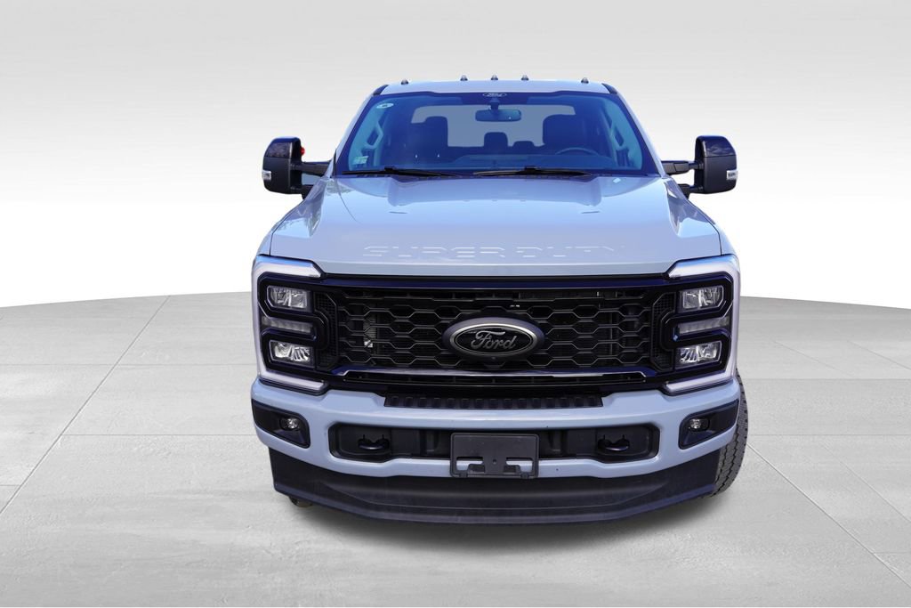 Certified 2025 Ford F350 Lariat w/ Black Appearance Package AWD/4WD image 12