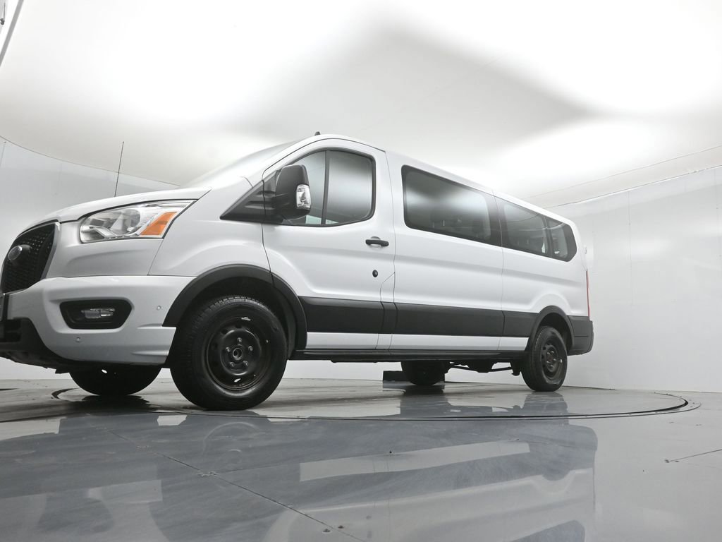 Certified 2022 Ford Transit 350 XLT RWD image 29