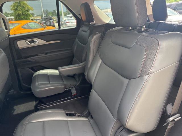 Certified 2026 Ford Explorer Active w/ Active Comfort Package RWD image 23