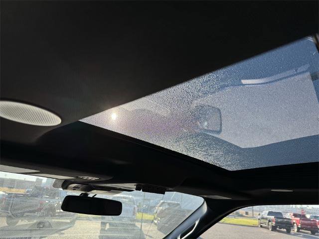 Certified 2022 Ford F150 Raptor w/ Equipment Group 801A High image 20