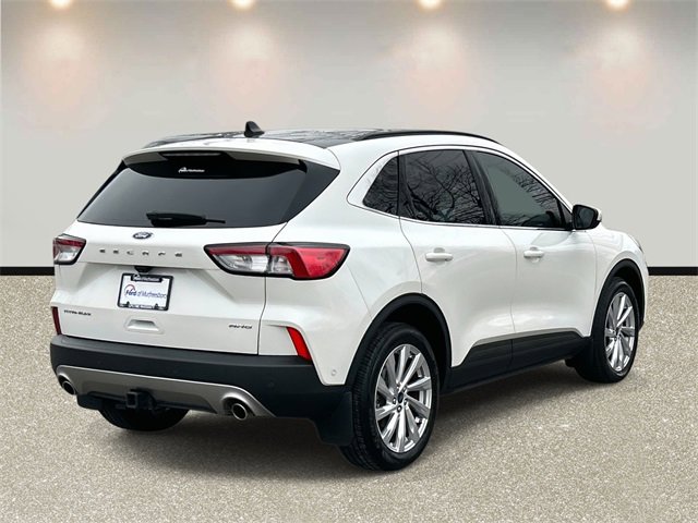 Certified 2022 Ford Escape Titanium w/ Titanium Elite Package image 5