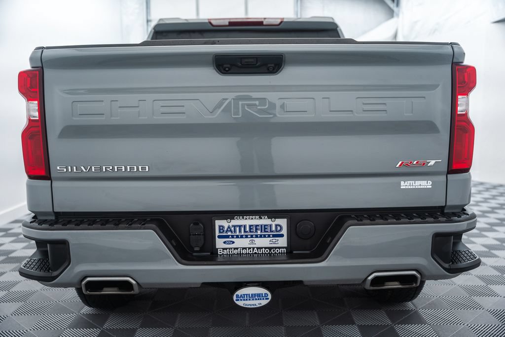 Used 2024 Chevrolet Silverado 1500 RST w/ Z71 Off-Road Package AWD/4WD image 6