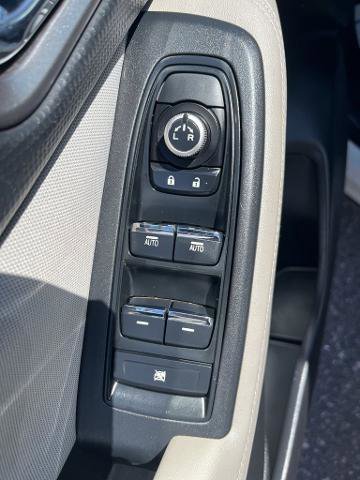 Used 2019 Subaru Forester Premium AWD/4WD image 31