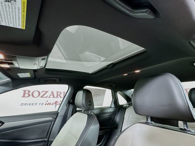 Used 2019 Volkswagen Jetta R-Line w/ R-Line Cold Weather Package image 25