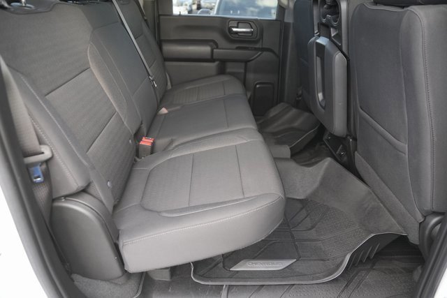 Used 2023 Chevrolet Silverado 2500 Custom w/ Custom Value Package image 15