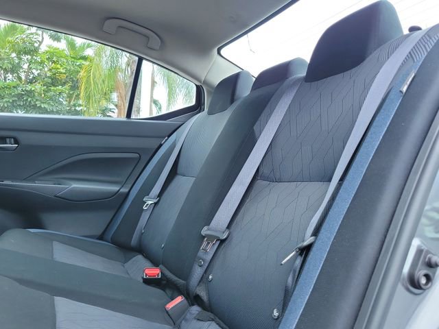 Used 2025 Nissan Versa SV FWD image 8