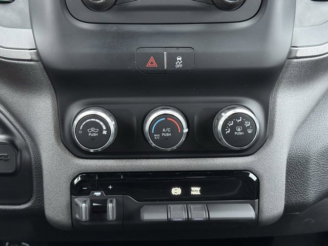 Used 2024 RAM 3500 Tradesman w/ Chrome Appearance Group image 11