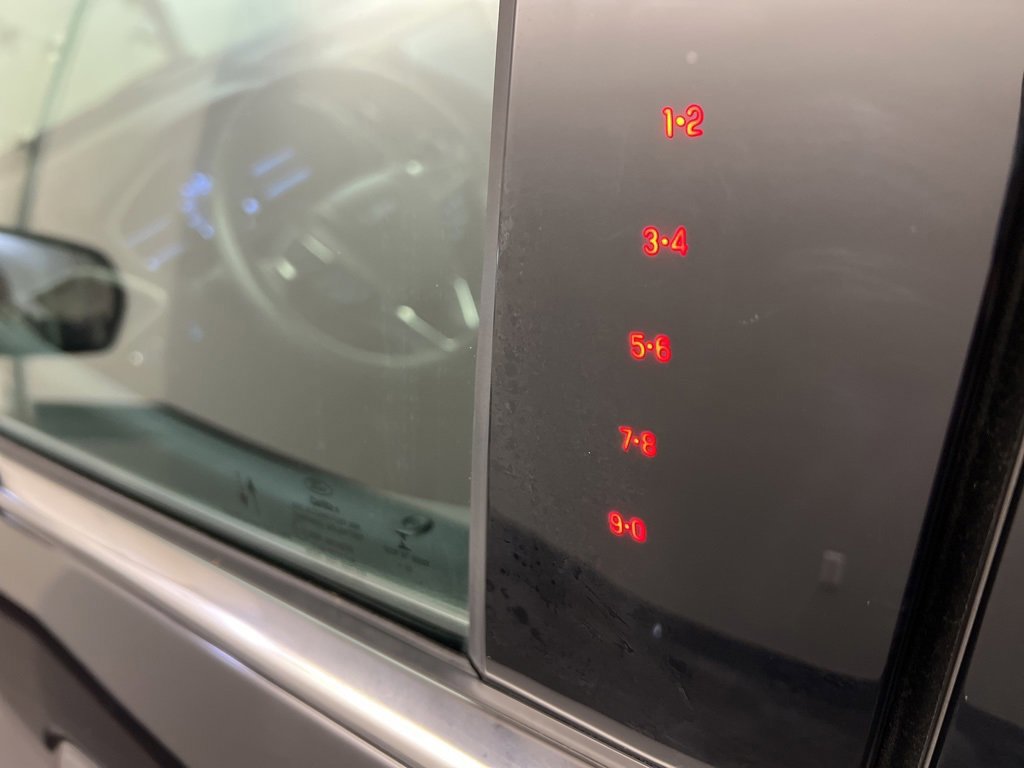 Certified 2022 Ford Edge SEL w/ Convenience Package image 30